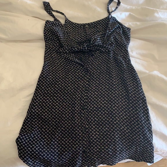 Floral dress - Picture 4 of 5